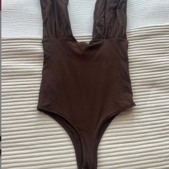 The Line by K MIO BODYSUIT - Chocolate/Brown - Size XS - Picture 3 of 9